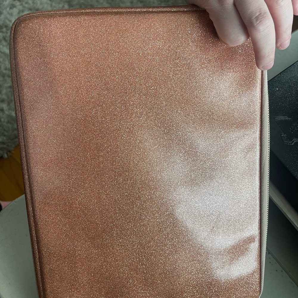 Kate Spade Computer Sleeve - Picture 5 of 5